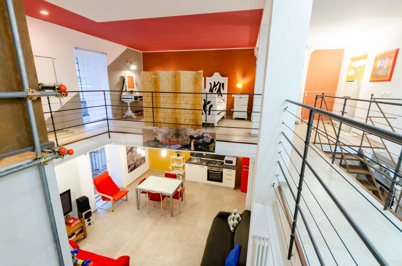 ジェノヴァJoivy Vibrant Open-Plan Apt For 6 In Historic Centreアパートメント エクステリア 写真