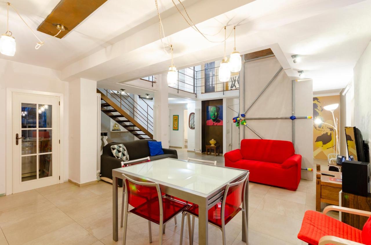 ジェノヴァJoivy Vibrant Open-Plan Apt For 6 In Historic Centreアパートメント エクステリア 写真