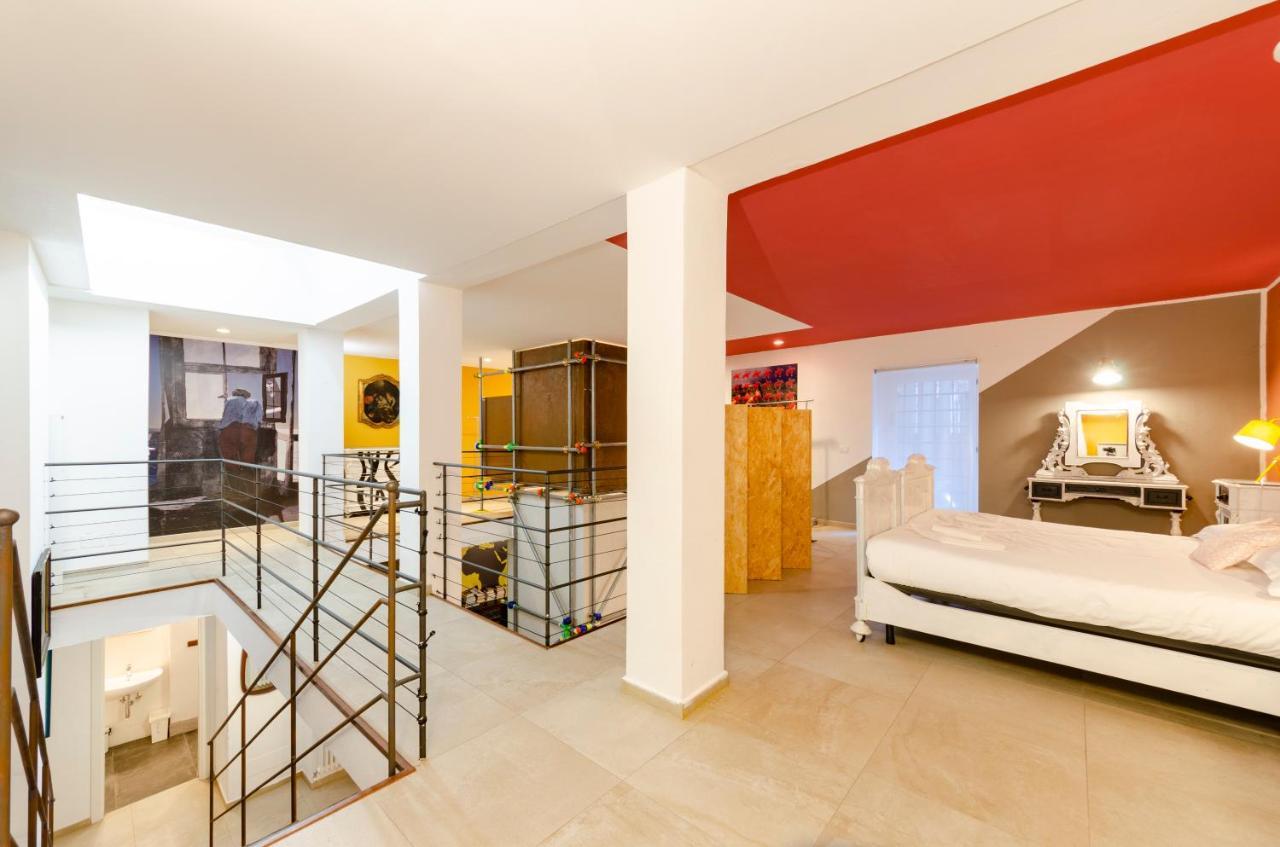 ジェノヴァJoivy Vibrant Open-Plan Apt For 6 In Historic Centreアパートメント エクステリア 写真