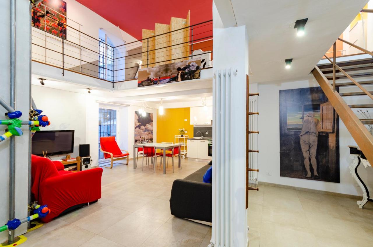 ジェノヴァJoivy Vibrant Open-Plan Apt For 6 In Historic Centreアパートメント エクステリア 写真