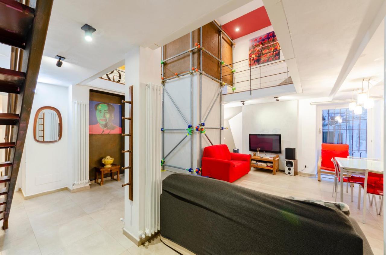 ジェノヴァJoivy Vibrant Open-Plan Apt For 6 In Historic Centreアパートメント エクステリア 写真
