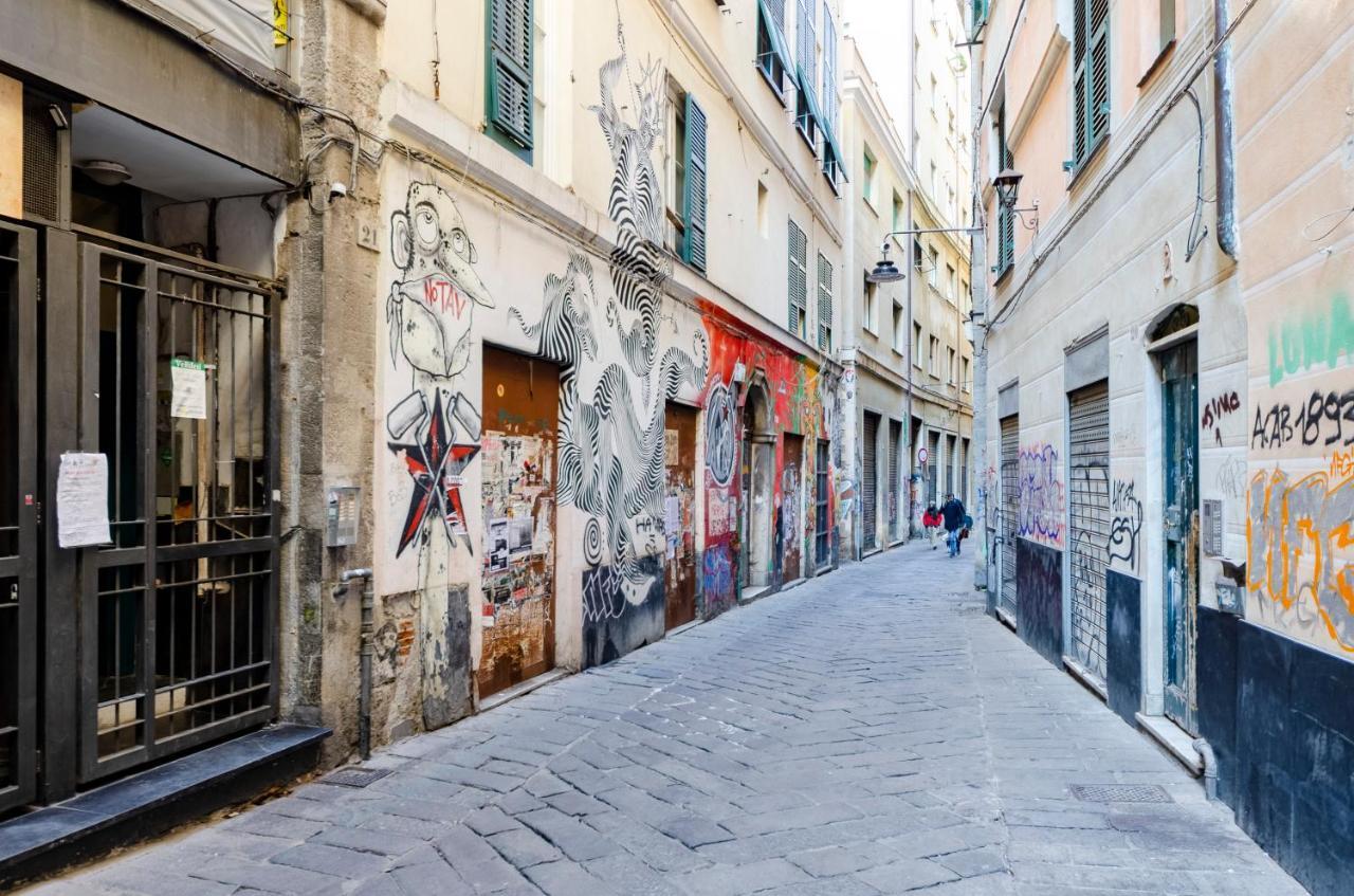ジェノヴァJoivy Vibrant Open-Plan Apt For 6 In Historic Centreアパートメント エクステリア 写真